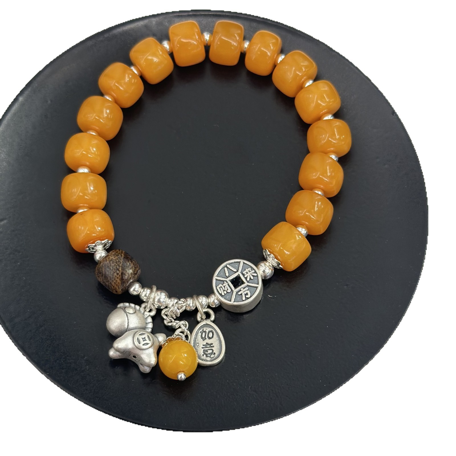 New Chinese-style "Money Coming Soon" wax bracelet, original S925 pure silver light luxury niche "Wealth Coming from All Directions" elastic rope bracelet Item Picture