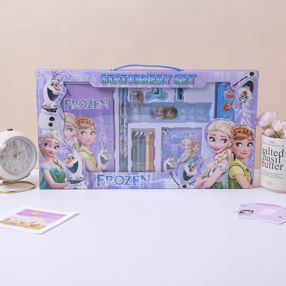 Back-to-school stationery set gift box for primary school students, children's learning supplies hand-held stationery set big gift package Application Scenario