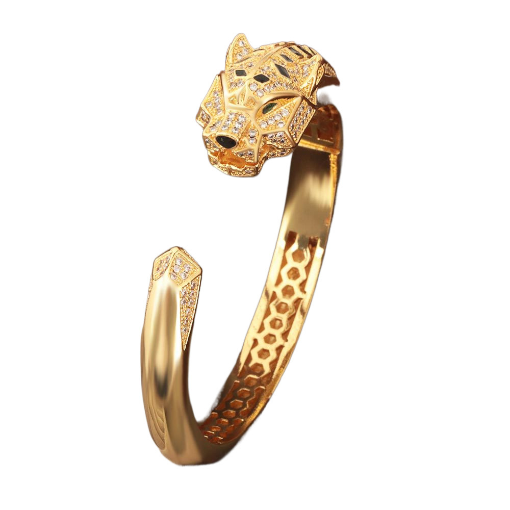 The powerful and imposing zircon leopard bracelet in European and American style is a trendy and fashionable leopard head open bracelet accessory for both men and women Item Picture