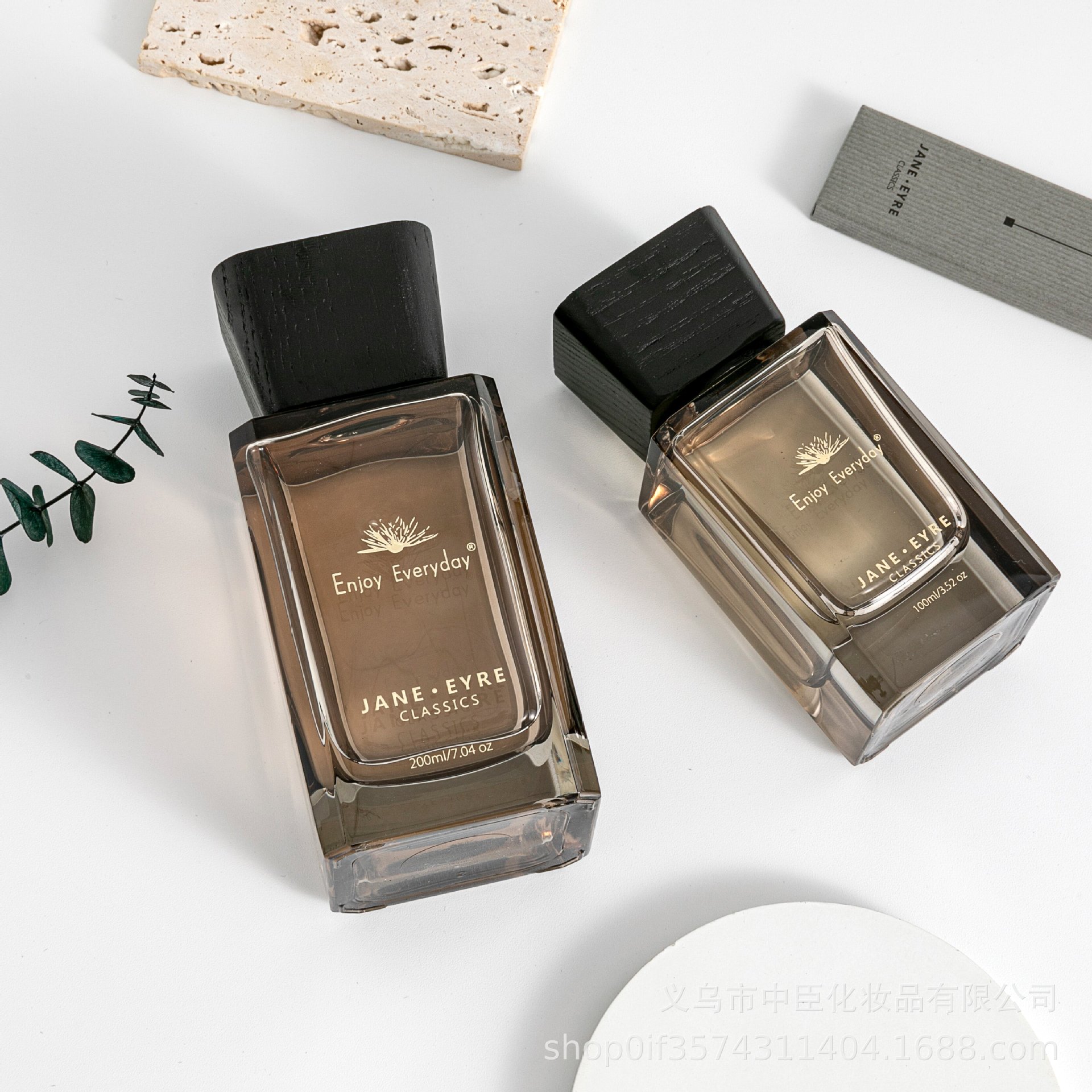 Factory wholesale household aroma diffusers with long-lasting fragrance, hotel flameless aroma, high-end indoor decorative items, evaporation stick diffusers details Picture