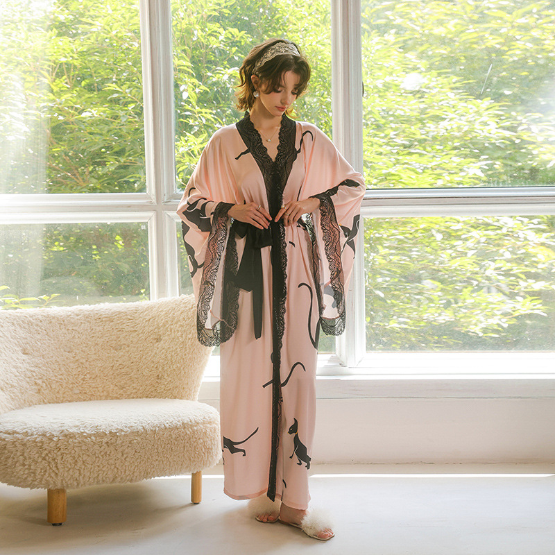Feiyun retro leopard print lace patchwork sexy long bathrobe Pink silk lace-up Home gown 943 details Picture
