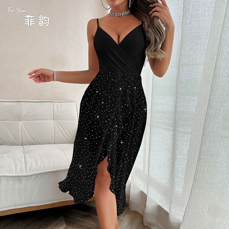 European and American cross-border sexy underwear, nightclub sexy pajamas, V-neck sleeveless sequined halter dress wholesale 797 Application Scenario