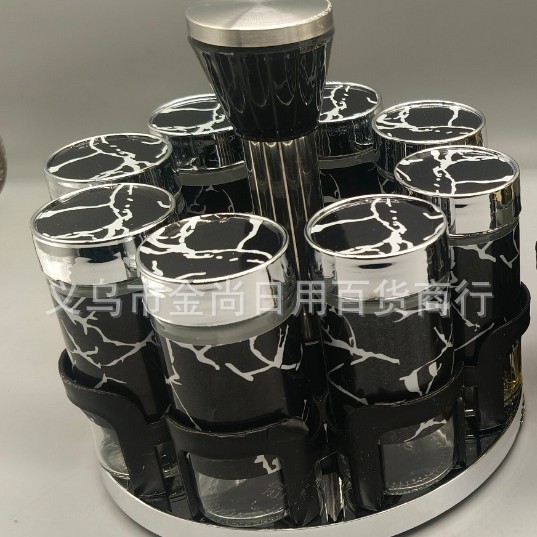 Cross-border kitchen rotating square and round six-bottle rotating seasoning box sealed moisture-proof seasoning bottle set portable seasoning jar Application Scenario