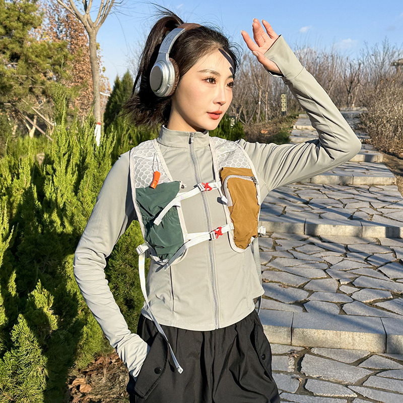 Outdoor sports water bags, hiking, running, cycling, backpacks, cross-country and mountaineering backpacks, cross-border water bag packages details Picture