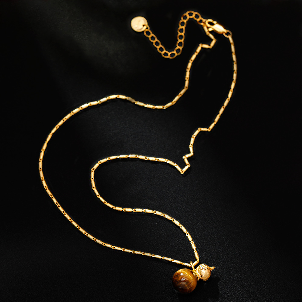 Hyacinth Tiger's Eye pendant Necklace Women's Autumn and Winter Bestseller Gourd Sweater Chain 2025 High-end Neckchain collarbone chain