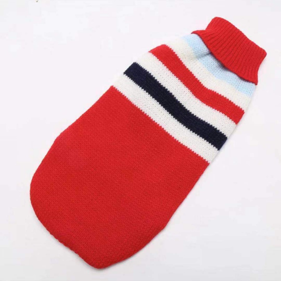Golden Retriever striped sweater, pet clothes, dog and cat clothing, comfortable and warm pet decorations Application Scenario