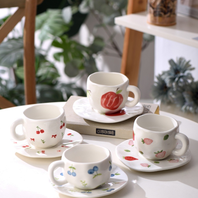 Creative hand-molded ceramic cups and plates, high appearance level mugs, Ins-style coffee cups and plates, water cups, afternoon tea cups set