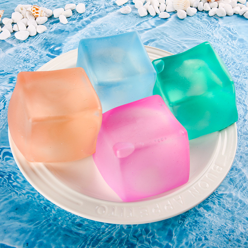 【 Customized 】 Giant Ice Cube Squeeze Fun Stress-relieving Toy, stress-relieving squeeze toy, soft silicone rubber doll details Picture