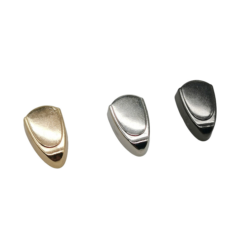 diy metal accessories for zipper tail clip, hardware square No. 5 pull head clip, tail end stop mouth, plug head, zipper tail Application Scenario