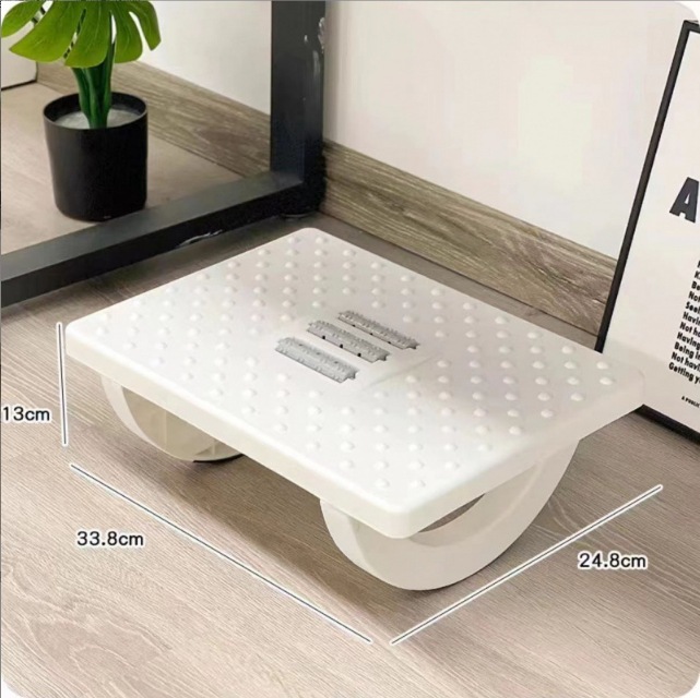 The office footstool is a must-have for placing feet in the office. It can prevent crossed legs and is a rocking footstool that allows you to rest your feet