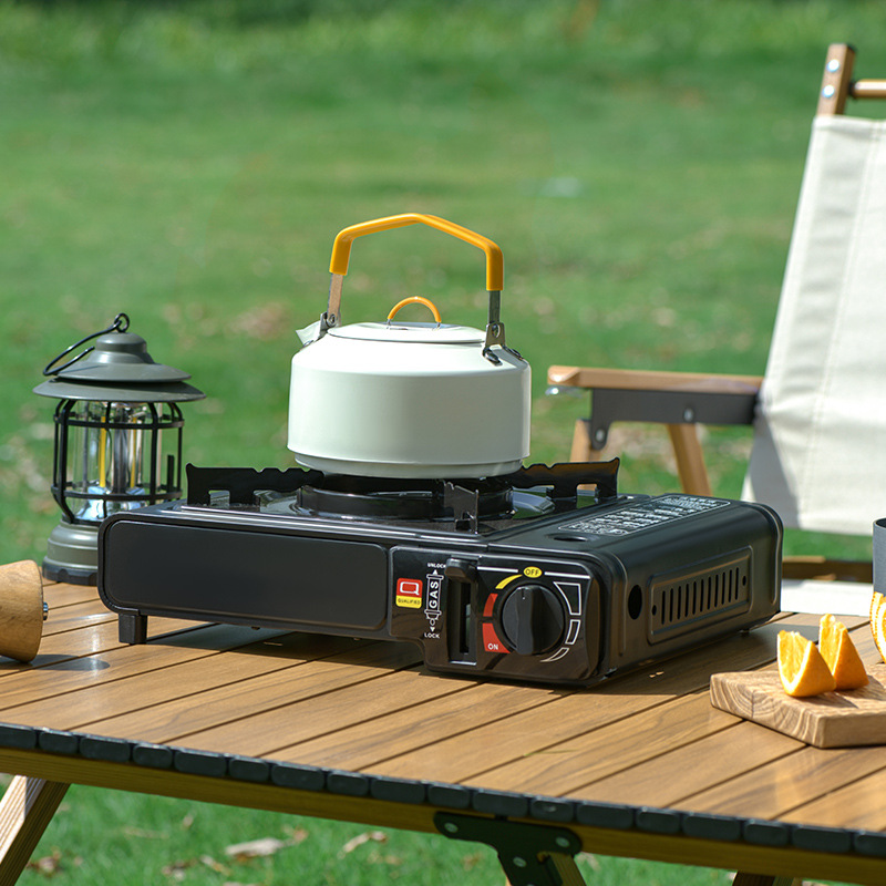Gas stove, barbecue and hot pot integrated boiler, picnic stove, outdoor card magnetic stove, camping gas stove, energy-saving explosion-proof stove Application Scenario
