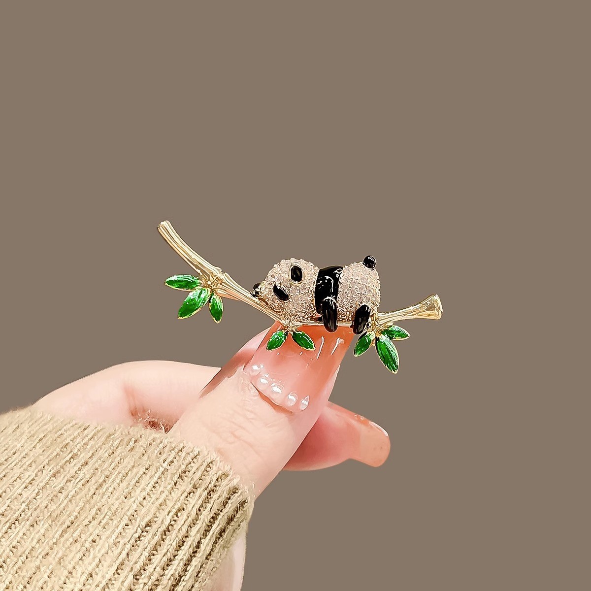 Cute panda brooch for women, Chinese style, high-end sense, corsage rising steadily, niche cartoon pin, anti-glare accessory Application Scenario