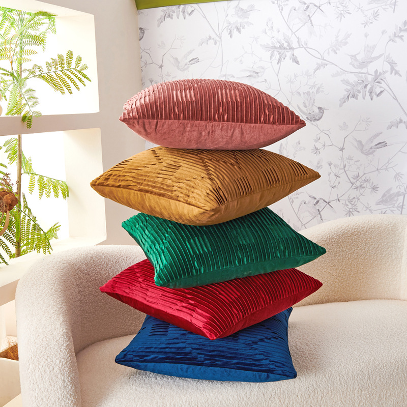 Foreign trade cross-border Dutch fleece pillowcase, computer pleated process embossed sofa lumbar rest, bedroom nap pillow cushion Specification image