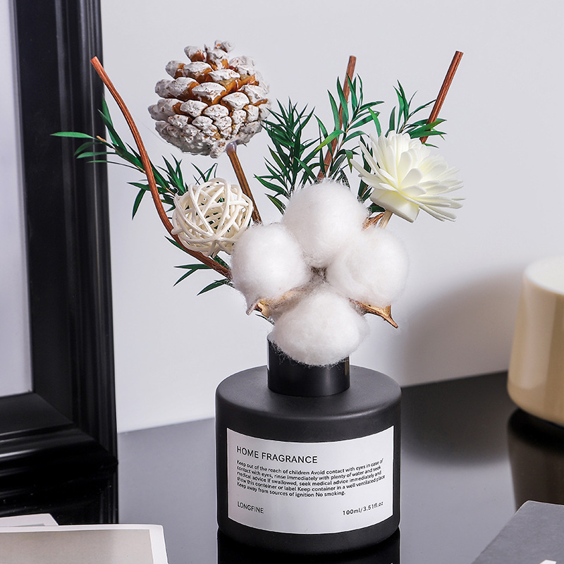 Flower arrangement, home dried flowers, flameless aromatherapy essential oils, home rattan fragrance ornaments, fresh and deodorizing air in the bedroom Specification image