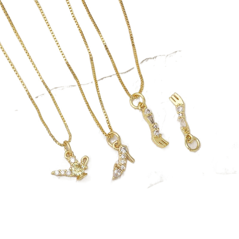 A popular, exquisite, retro, versatile and personalized pendant, collarbone chain, versatile and elegant necklace accessory in Europe and America Item Picture