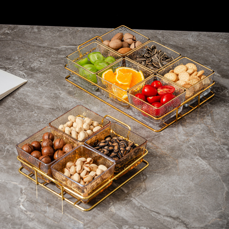 Acrylic fruit plate, home living room light luxury tea table, tea and snack heart plate, four-compartment platter, new snack nut plate details Picture