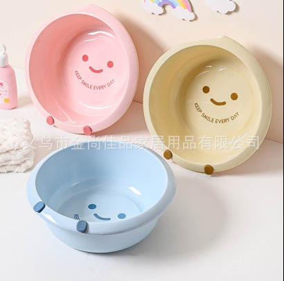 وقد زادت نسبة الرسوم المتحركة في منزل Washbasin، المطبخ، المطبخ، المطبخ، حوض الاستحمام،