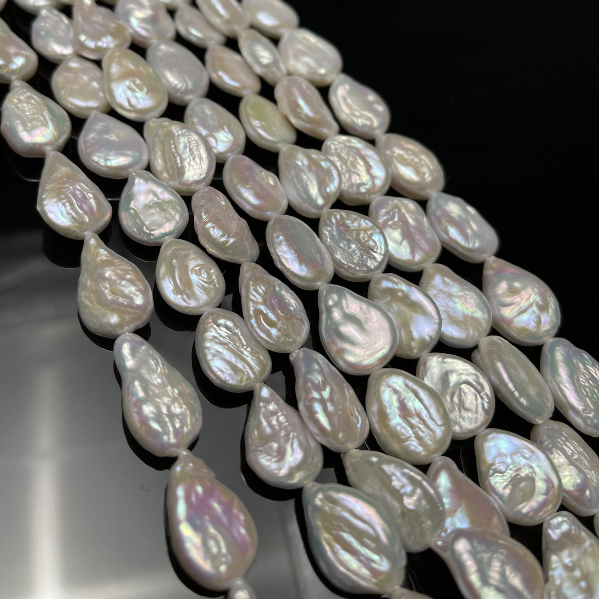 Wholesale natural freshwater pearls 10x15-11x16mm Baroque water drop scattered beads diy handcrafted beading jewelry details Picture