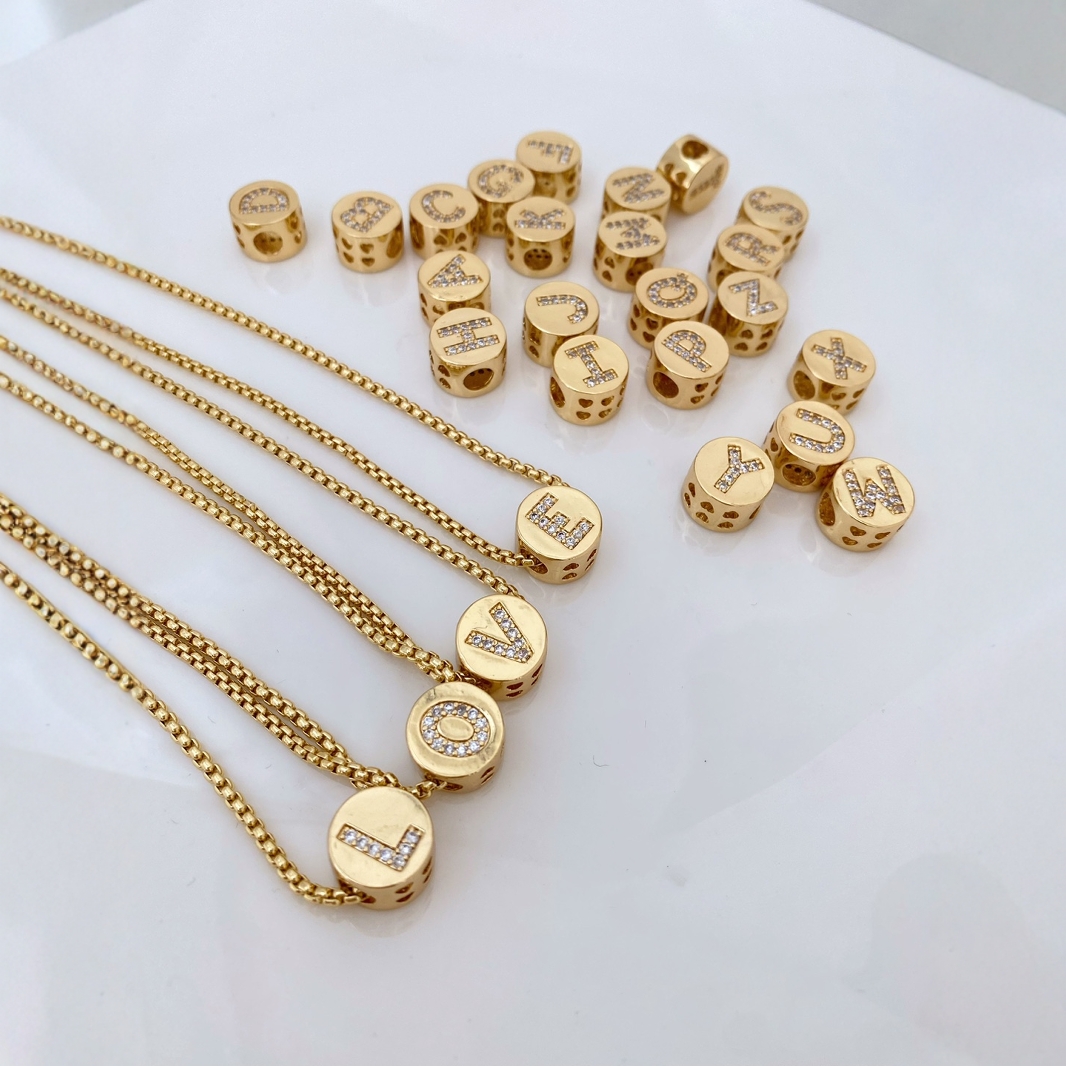 26-letter perforated bracelet, large hole bead bracelet accessory, necklace bead DIY micro-inlaid zircon copper jewelry accessory Application Scenario