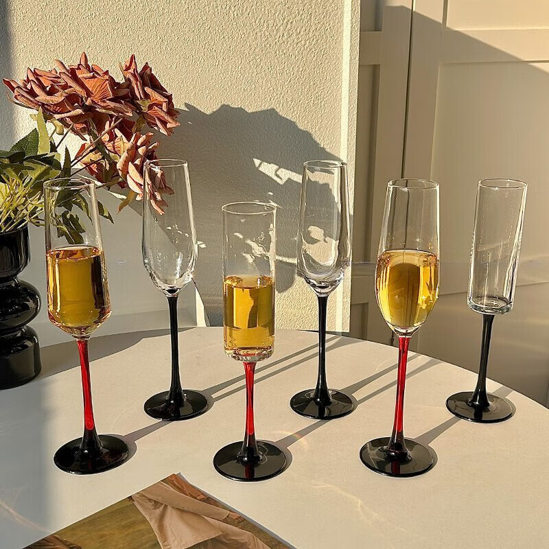 家用红杆高脚香槟杯高颜值黑杆气泡甜酒杯高档葡萄酒玻璃鸡尾酒杯