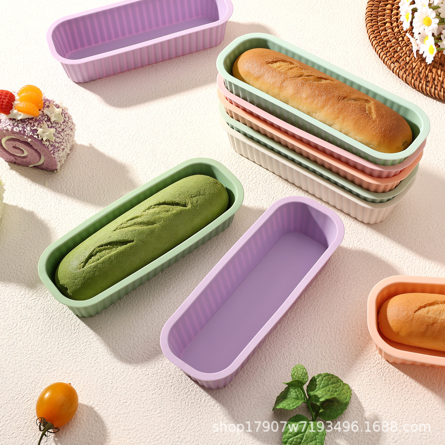 Cross-border rectangular silicone cake mold, kitchen baking, cheese and durian box, household air fryer silicone plate Specification image