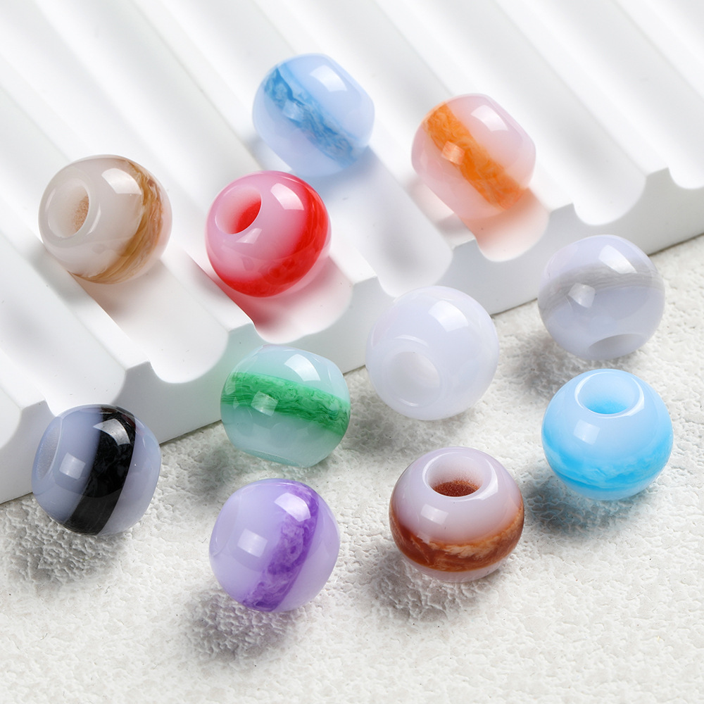 Large-aperture Chinese-style imitation jade ring resin round beads, loose beads, DIY jewelry, handcrafted bags, clothing accessories, and accessory beads Item Picture