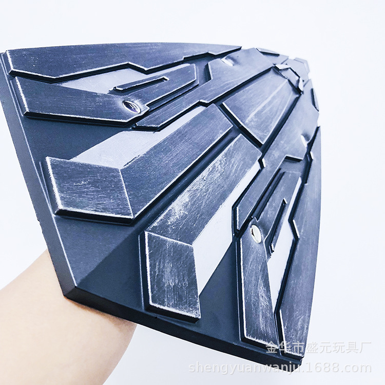 Avengers 4 Marvel Weapons and Props New American Shield peripheral cosplay Captain America Shield 1:1 Claw Shield Specification image