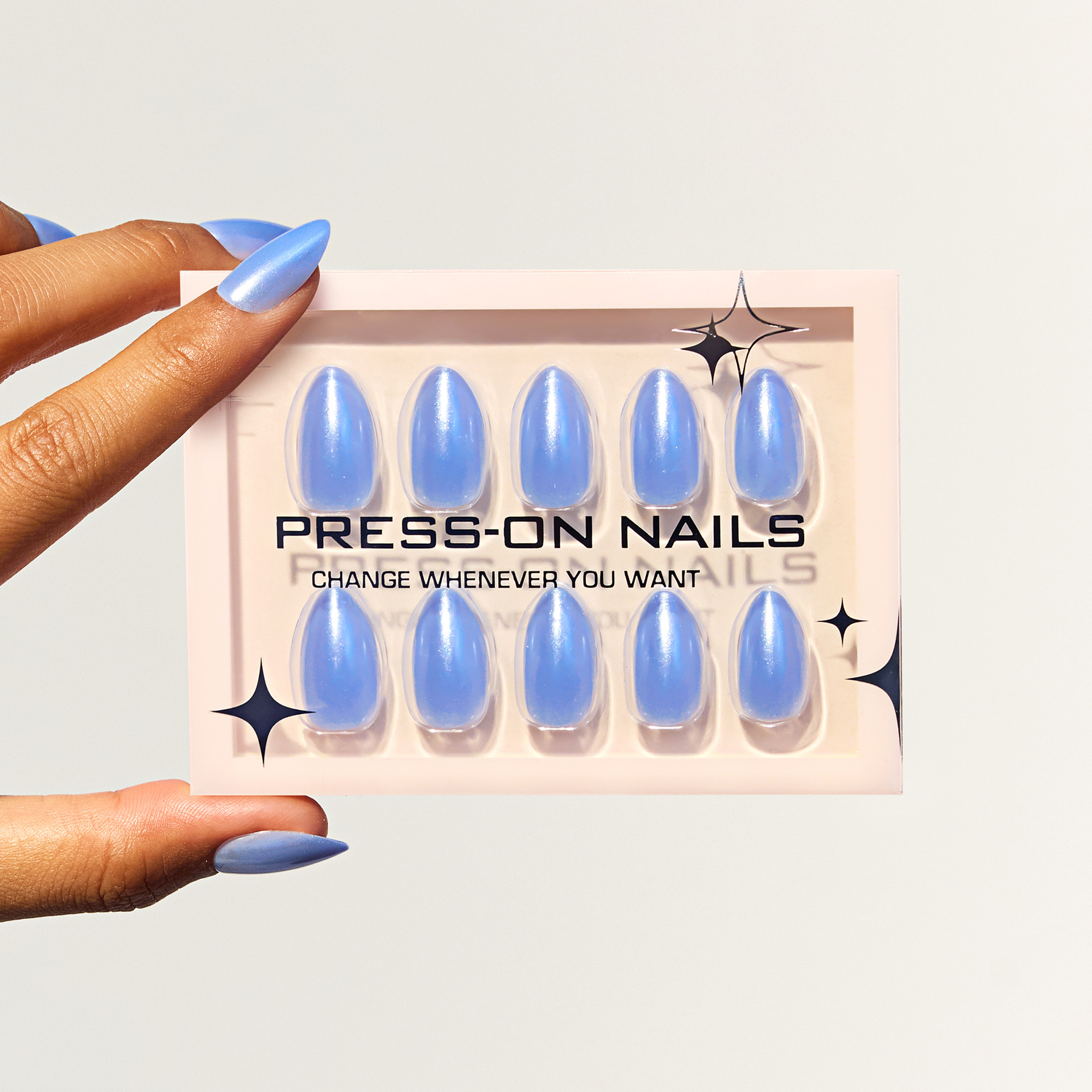 30-piece light blue pearlescent powder custom-made wearable nails for export, high-end American region, high-end feel fake nail factory Application Scenario