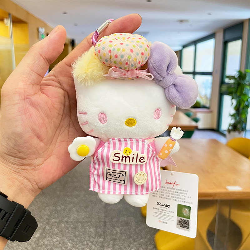 Genuine hellokitty small pendant plush toy, cute Hello Kitty figurine, Hello Kitty keychain bag pendant Application Scenario