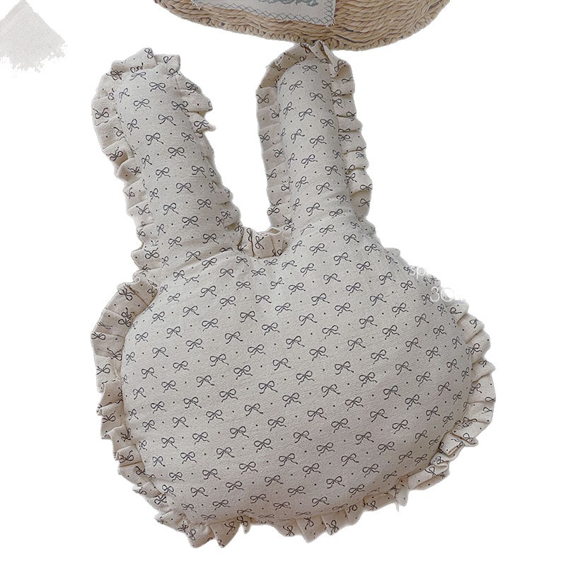 睡眠抱枕/跨境电商婴儿用品/婴儿头型枕白底实物图
