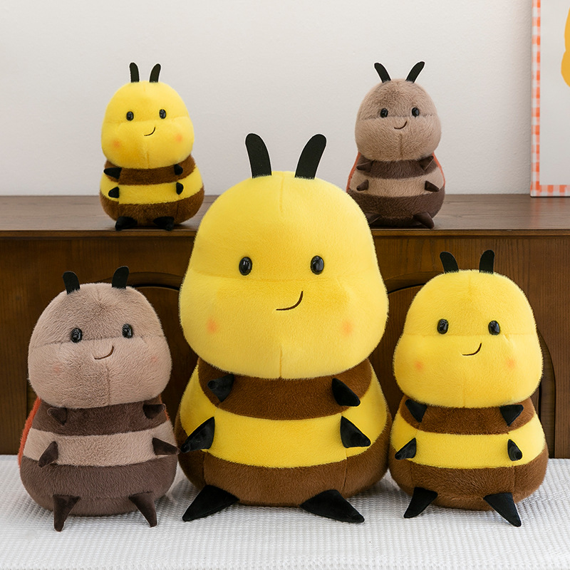 Original pequeña abeja muñeca bondadoso al por mayor hogar sofá cojín piercings dibujos animados lindo abeja peluche juguete