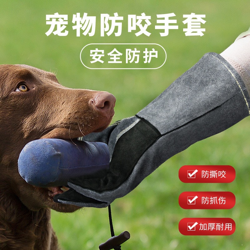 Wholesale of aluminum foil welder gloves, heat-insulating and heat-resistant barbecue gloves, high-temperature resistant cowhide welding gloves and labor protection gloves details Picture