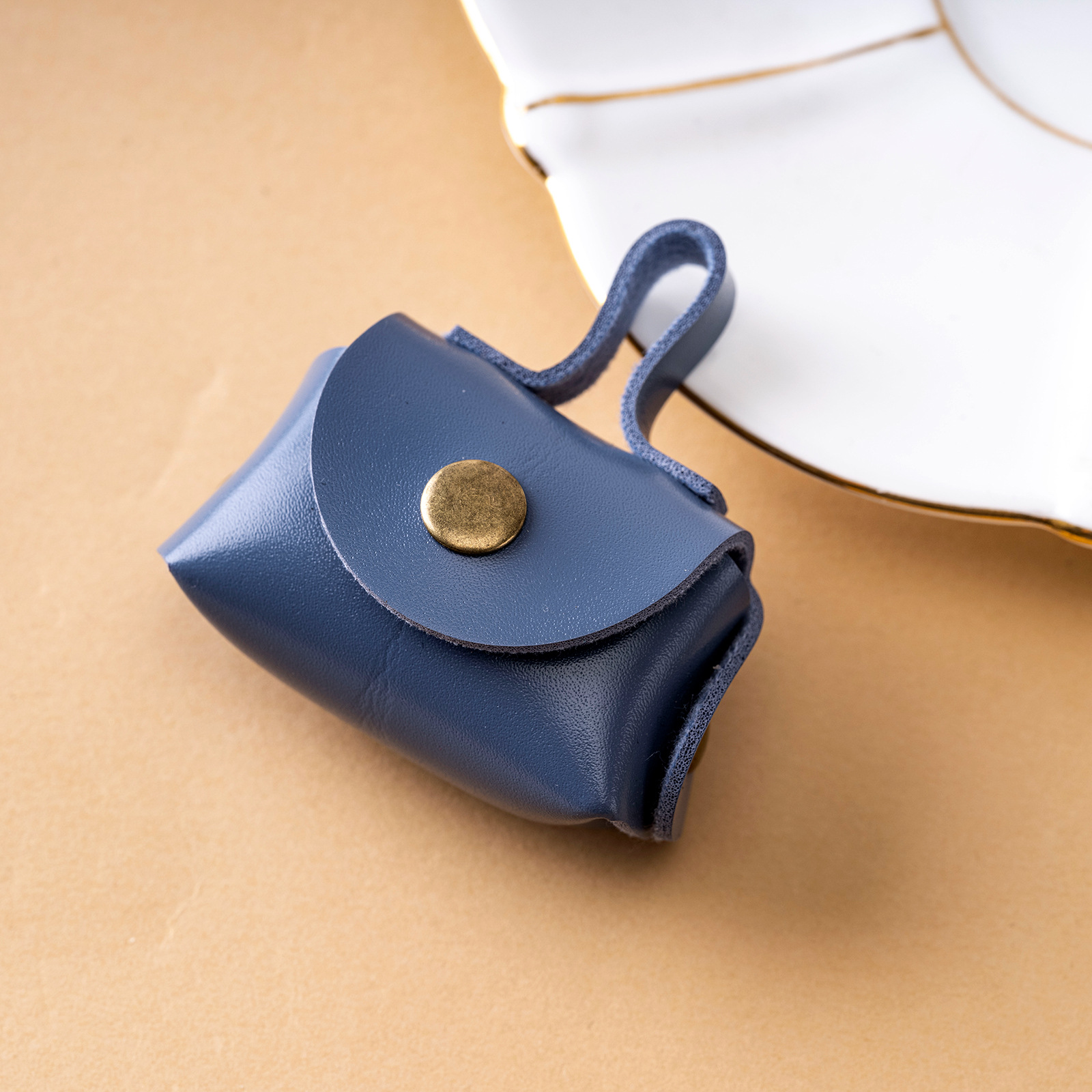 Mini bag, keychain bag, pendant, Pu leather coin purse, all-in-one travel accessory, niche light luxury ladies' style Item Picture