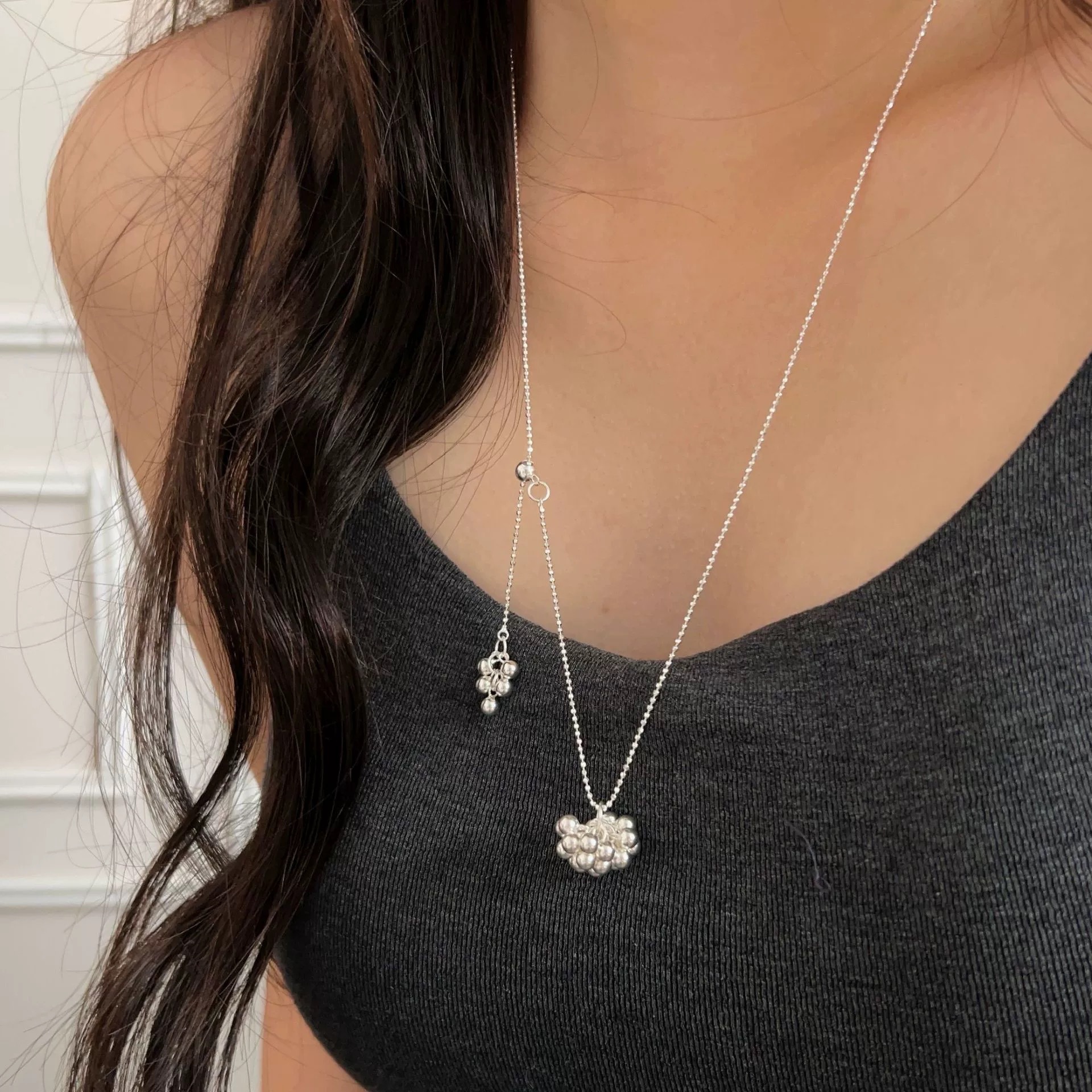 S925 sterling silver 12.7 grape string sweater chain necklace, women's pull-out light luxury style, versatile collarbone chain, high-end feel