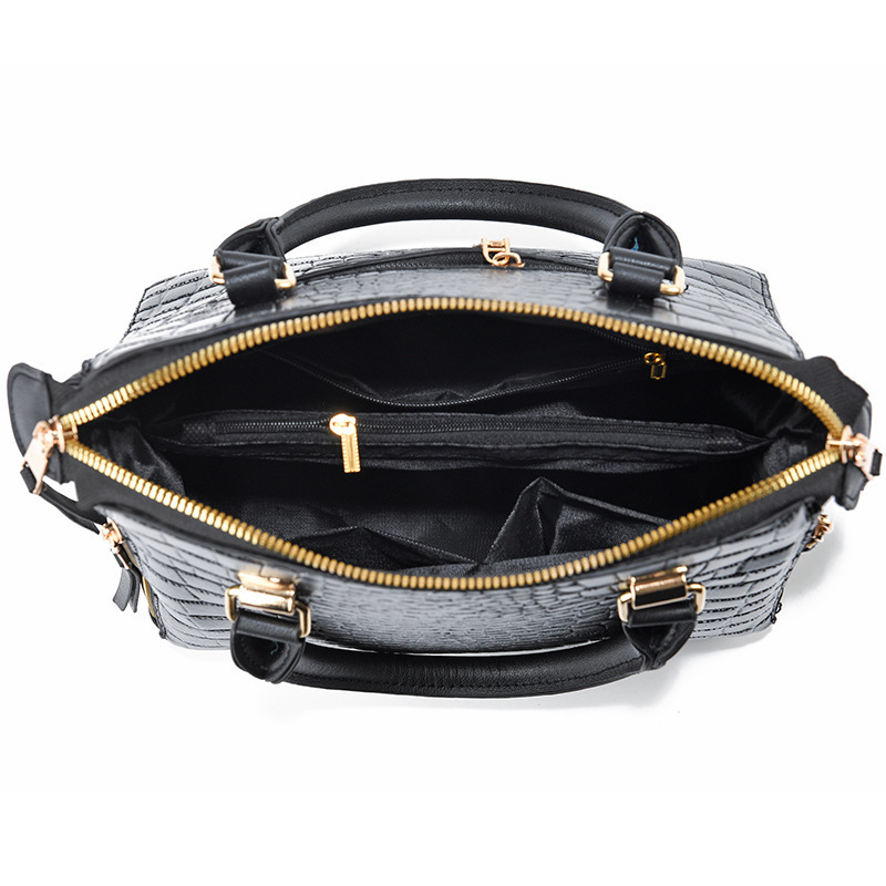 【 Cross-border Women's Bags 】 Fashionable crocodile-patterned mother-and-child bag, large-capacity best-selling women's bag, tassel pendant, hand-held crossbody bag Specification image