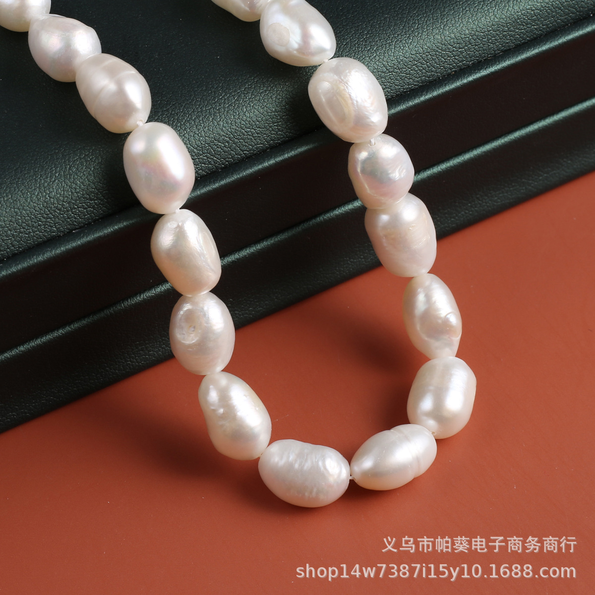 Natural freshwater pearl straight-hole beads DIY jewelry accessories, handcrafted jewelry necklaces, wholesale and production Application Scenario