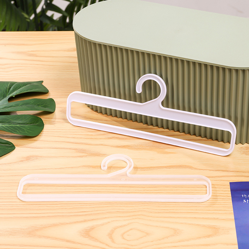 Scarf stand, plastic storage and hanging rack, multi-functional clothes hanger, rack for hanging silk scarves, belts and ties, scarf stand display Application Scenario