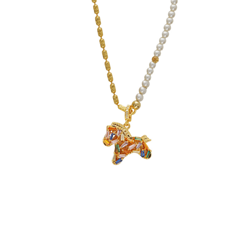 Hyacinth is about to release a high-end women's 2026 new style zirconium diamond pony necklace with a stunning patchwork autumn and winter sweater chain Item Picture