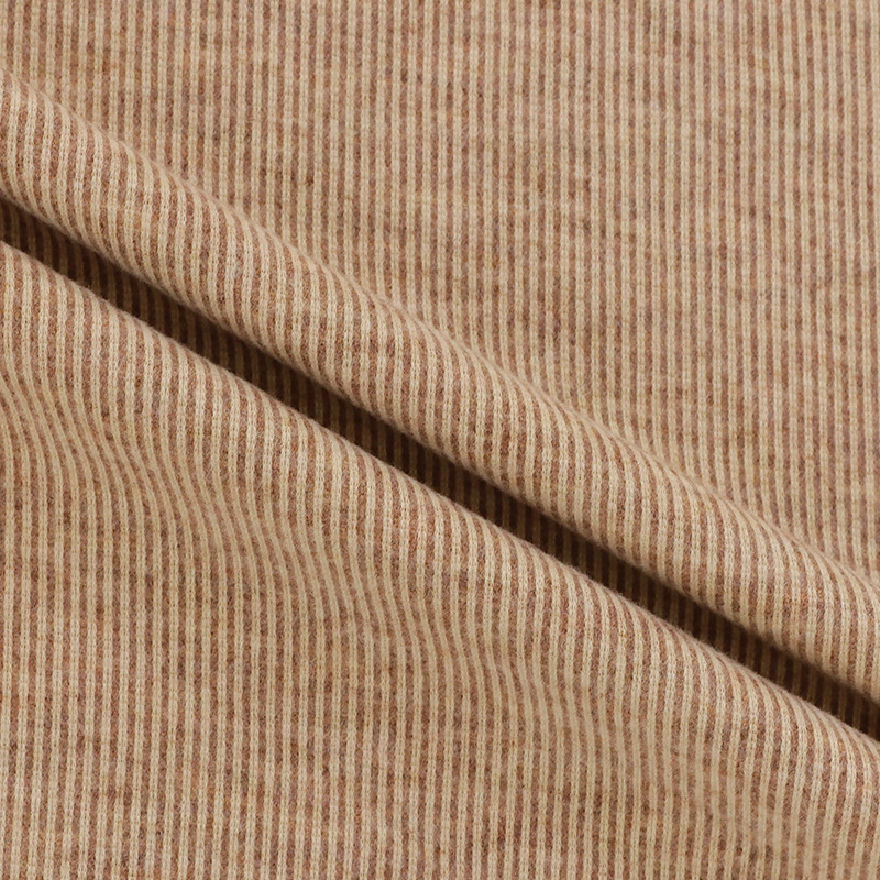 现货影锋绒针织罗纹布人棉拉毛打底保暖面料女装吊带休闲装面料细节图