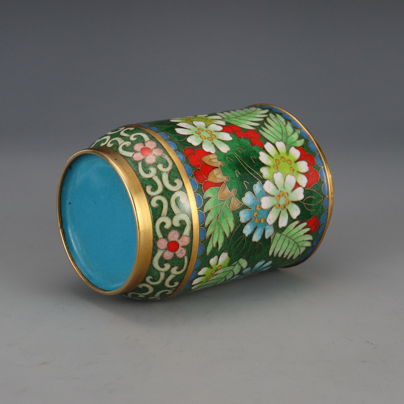 Beijing Cloisonne craft cultural gift and decorative item: Traditional copper body cloisonne enamel polished tea canister Application Scenario