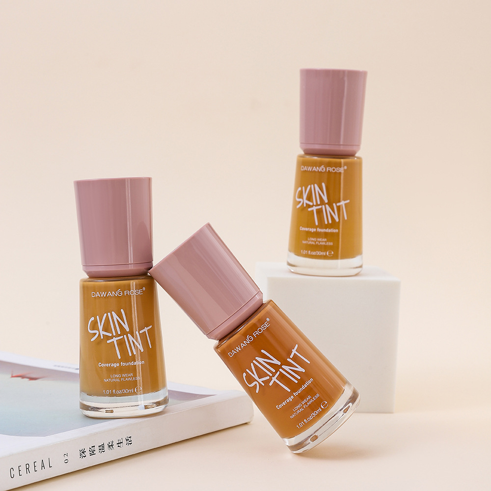 Cross-border dark foundation is long-lasting, does not smudge, conceals blemishes, does not stick to dry skin, moisturizes, and controls oil in beauty cosmetics Application Scenario