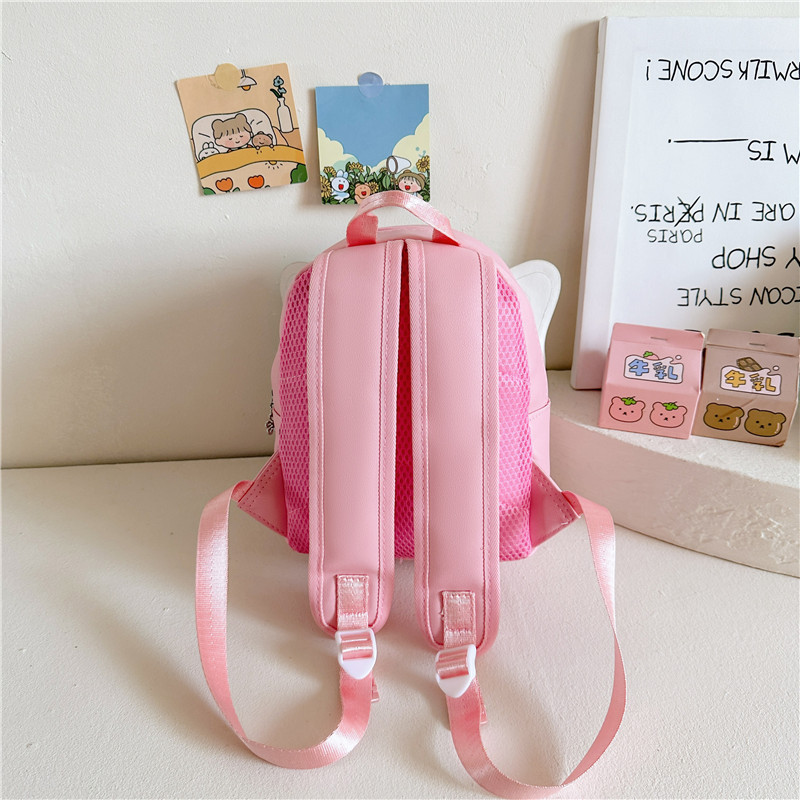 Cute cartoon Aisha kindergarten schoolbag, girl princess baby, trendy children's bag, butterfly girl's backpack Application Scenario