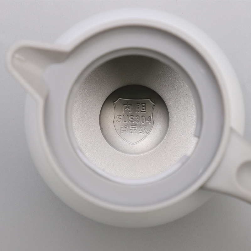 Factory direct supply of household popular thermos flasks, thermos water bottles, coffee POTS, stainless steel inner liner thermos flasks Application Scenario