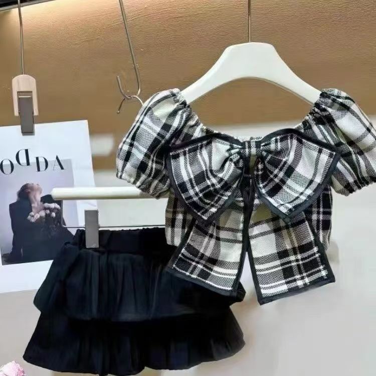 Chica verano traje 2026 nuevo estilo niños manga corta camiseta falda plisada conjunto de dos piezas mujer vestido floral de verano details Picture