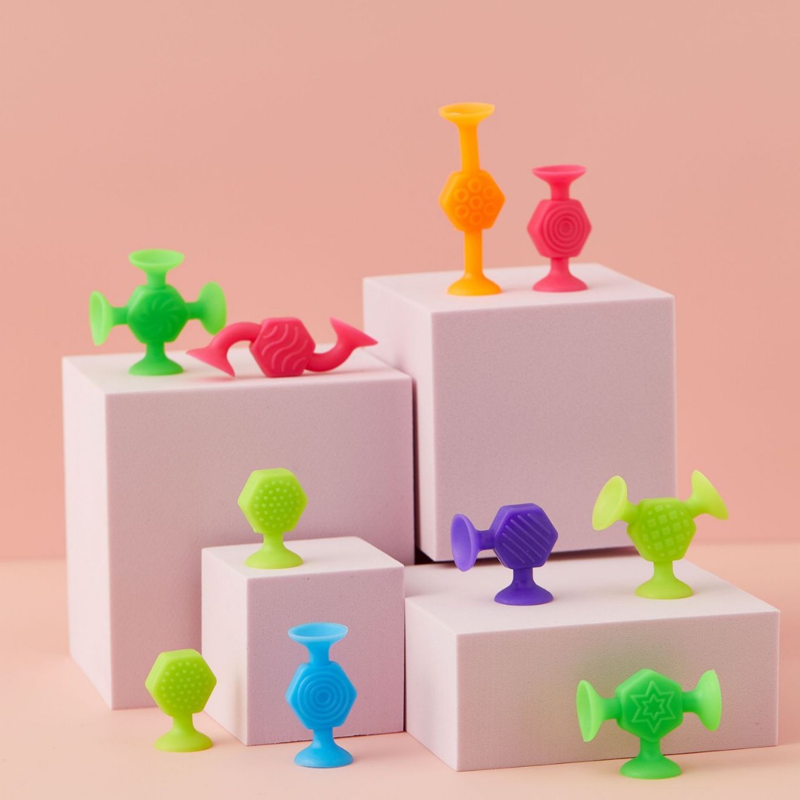Bulk best-selling suction cup soft building blocks, suction fun and sticky fun, children's educational DIY versatile building block toys Item Picture