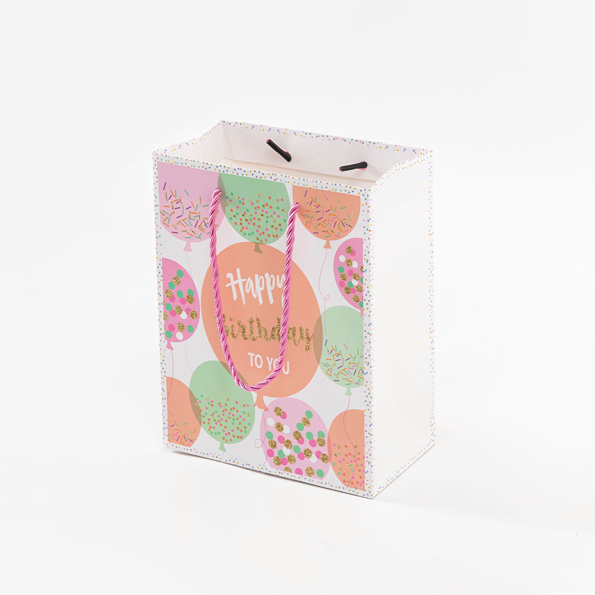 In-stock paper cartoon packaging bags, shopping bags, Qixi white card paper handbags, gift bags, mini souvenir paper bags Application Scenario