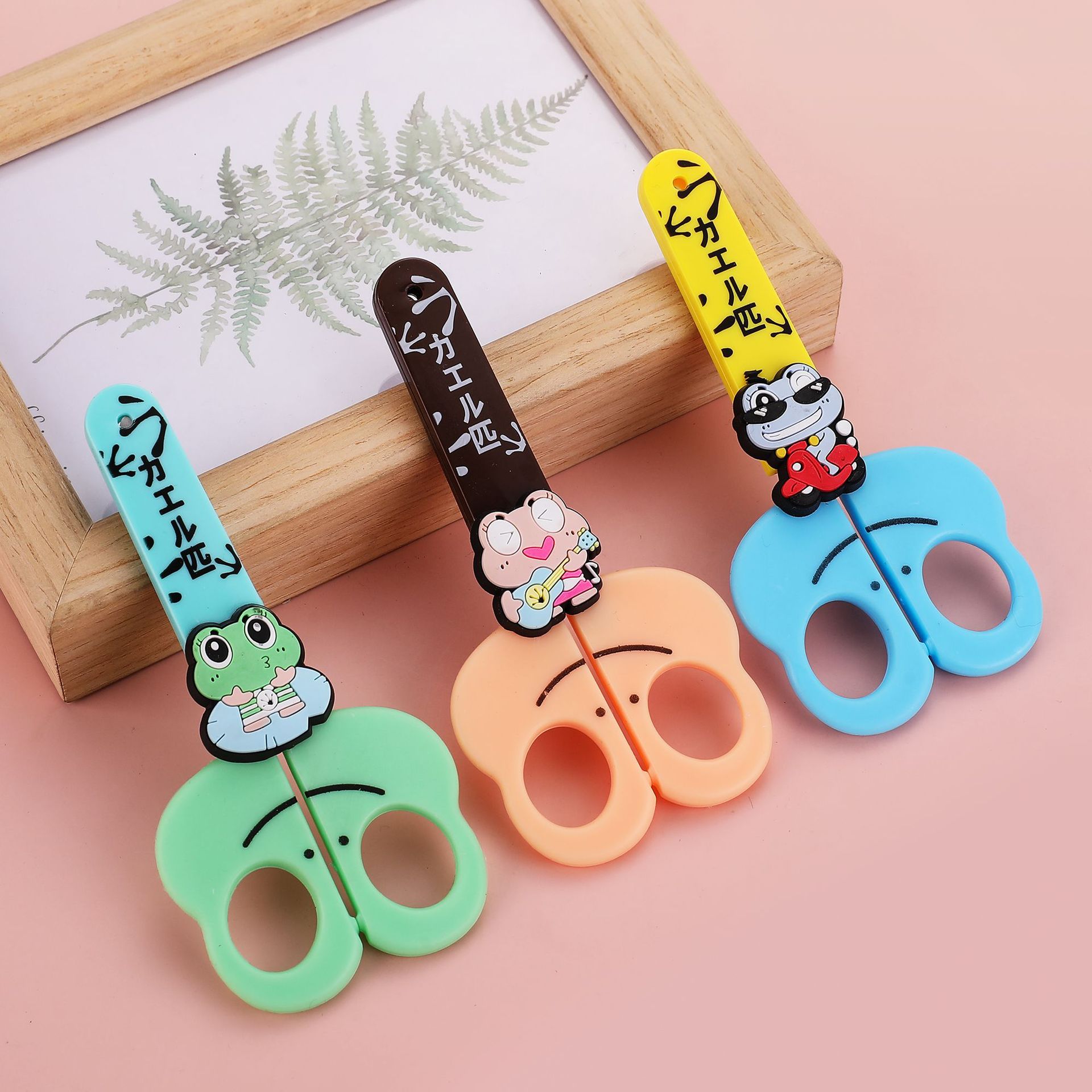 Pioneer 1235 Cartoon Frog Scissors Student Handmade Paper-cutting Homework Art Office Children's Scissors Item Picture