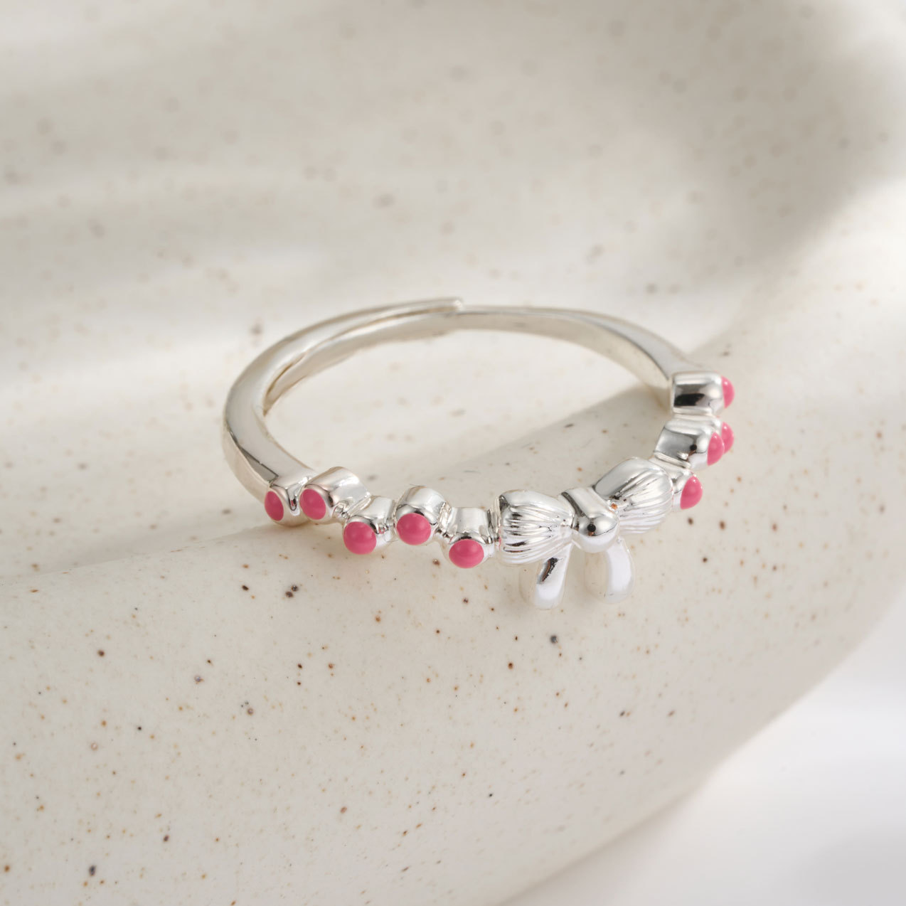 Simple and girlish style bow open ring, copper alloy enamel oil drip adjustable index finger ring bestseller ring ring details Picture