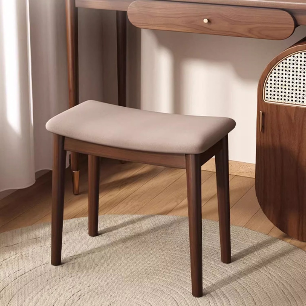 Star Solid wood saddle stool, dressing table, home chair, lady's bedroom, popular makeup chair, low stool, square stool, saddle stool