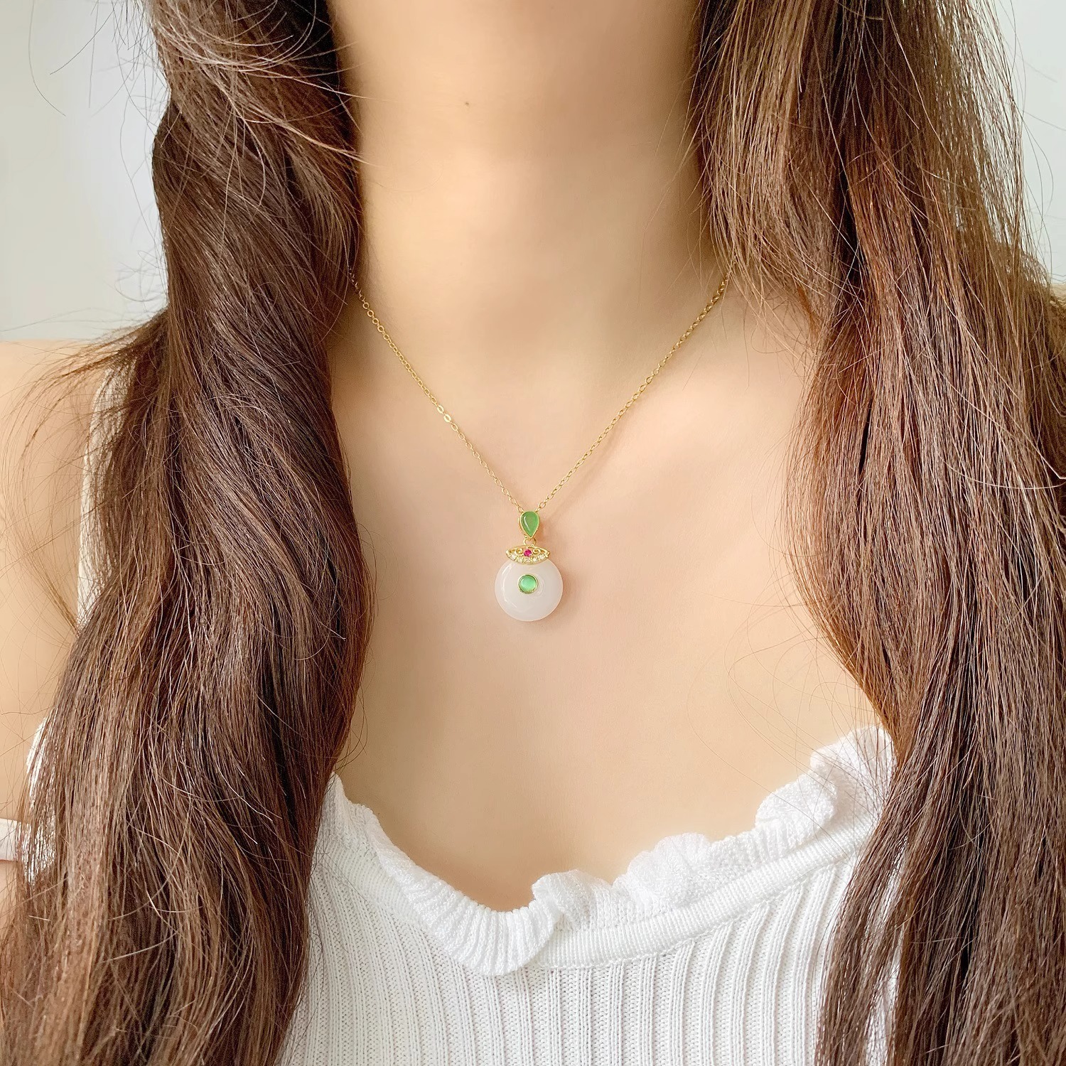 Simple and elegant, long-lasting and colorfast sand gold peace pendant necklace for women, 18K gold plated Chinese retro style neckchain and collarbone chain details Picture